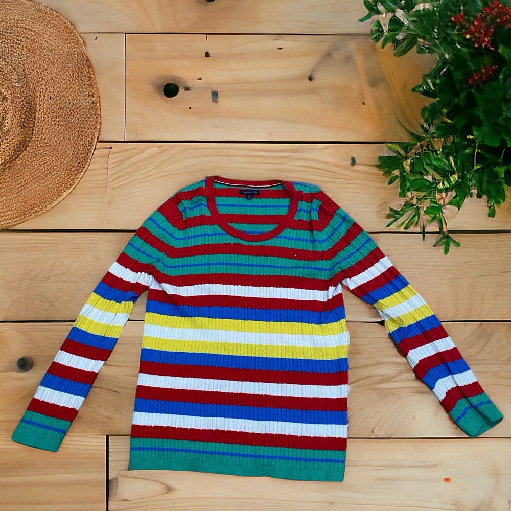 NWOT Tommy Hilfiger Sz Large Multi Colored Long Sleeves Sweater.
